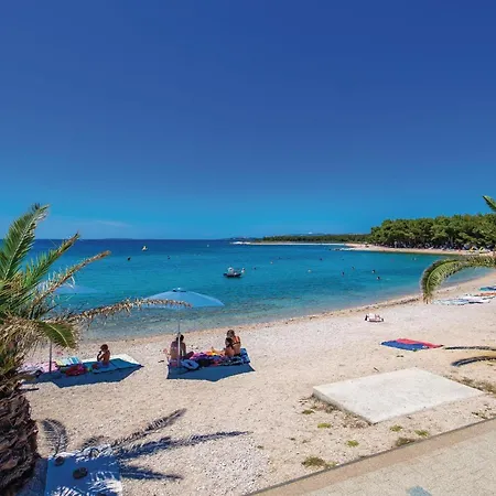 In With Kitchen Apartament