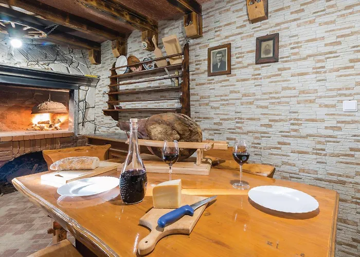 In With Kitchen Povljana