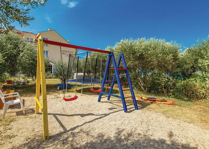 In With Kitchen * פובליאנה