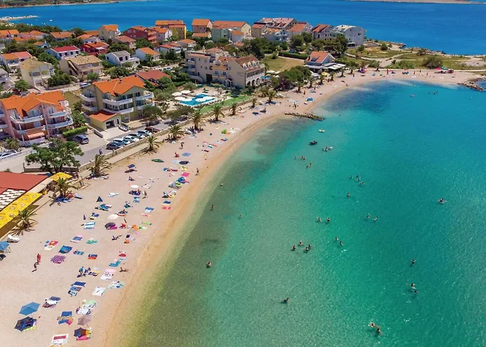 Apartament In With Kitchen *