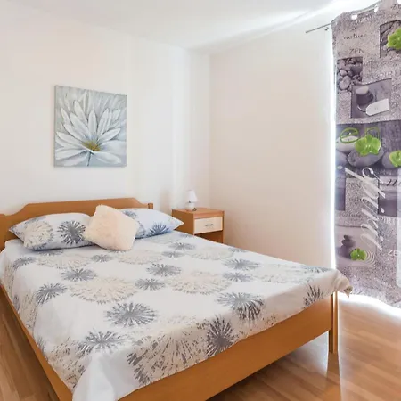 Awesome In Apartman Povljana