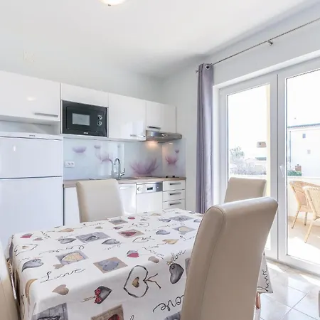 Awesome In Apartman Povljana